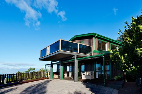 Photo of property in 166 Opanuku Road, Henderson Valley, Auckland, 0612