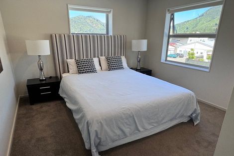 Photo of property in Oxleys Rock Apartments, 401/6 London Quay, Picton, 7220