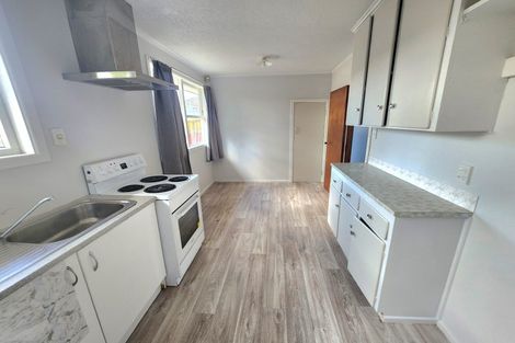 Photo of property in 105 Tidal Road, Mangere, Auckland, 2022