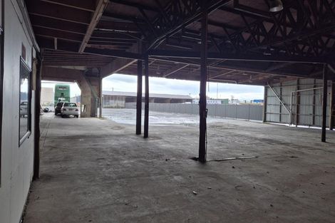 Photo of property in 51 Dunlop Road, Te Puke, 3119