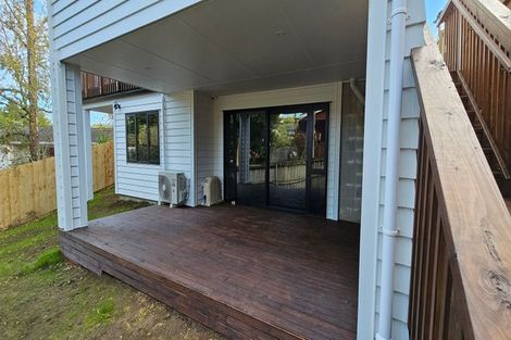 Photo of property in 12a Blease Street, New Lynn, Auckland, 0600
