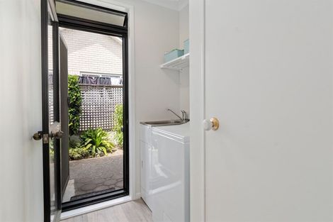 Photo of property in 1/20 Fifth Avenue, Tauranga, 3110