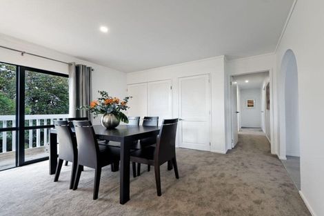 Photo of property in 2/7 Te Atatu Road, Te Atatu South, Auckland, 0610