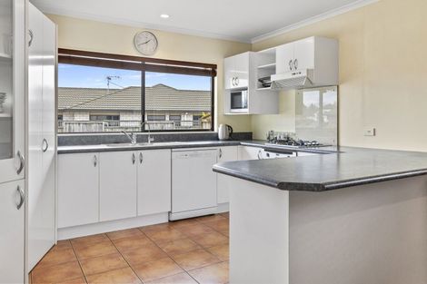 Photo of property in 31 Balmoral Drive, Hilltop, Taupo, 3330