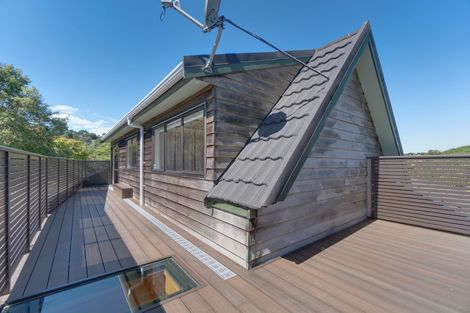 Photo of property in 45a Simla Crescent, Khandallah, Wellington, 6035