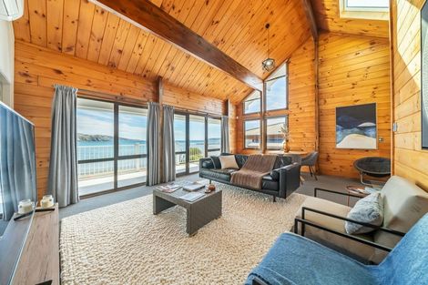 Photo of property in 47 Moana Road, Plimmerton, Porirua, 5026