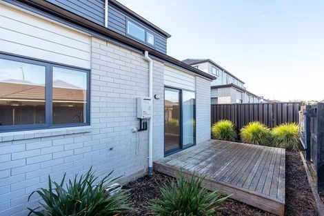 Photo of property in 10/15 Onukutara Place, Huntington, Hamilton, 3281