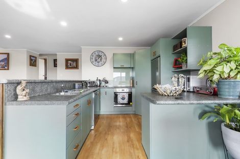 Photo of property in 40 Greenfield Drive, Western Heights, Hamilton, 3200