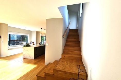 Photo of property in 39a Verbena Road, Birkdale, Auckland, 0626