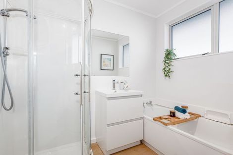 Photo of property in 19 Sombrero View, Ascot Park, Porirua, 5024