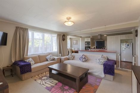 Photo of property in 11 Whakarewa Street, Motueka, 7120