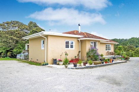 Photo of property in 25d Phillip Avenue, Glen Eden, Auckland, 0602
