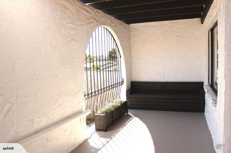 Photo of property in 4/8 Wood Street, Papakura, 2110