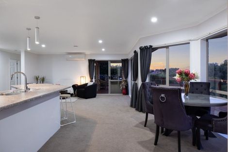 Photo of property in 28 Tuscany Place, Ohauiti, Tauranga, 3112