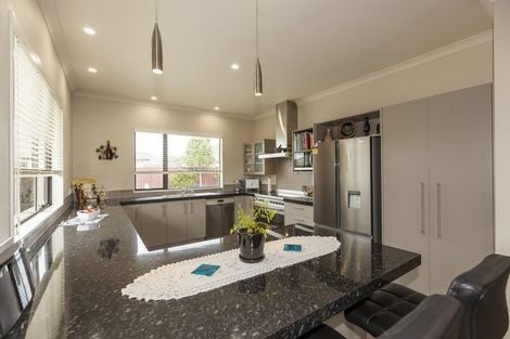 Photo of property in 22 Georgia Grove, Paraparaumu, 5032