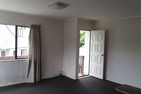 Photo of property in 20 Thistledew Place, Bayview, Auckland, 0629