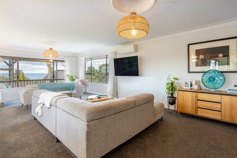 Photo of property in 14 Park Rise, Campbells Bay, Auckland, 0630