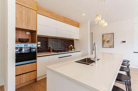 Photo of property in 10 Cutfield Lane, Kumeu, 0810