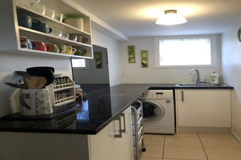 Photo of property in 11 Castaing Crescent, Te Atatu South, Auckland, 0610