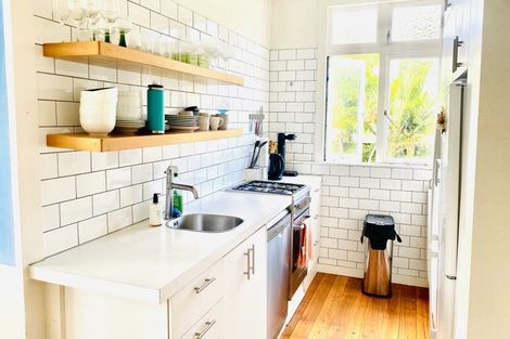 Photo of property in 1/39 Anglesea Street, Freemans Bay, Auckland, 1011