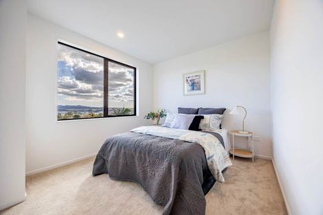 Photo of property in 6/4 Waitaki Street, Henderson, Auckland, 0612