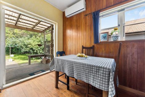 Photo of property in 172 Cook Street, West End, Palmerston North, 4410