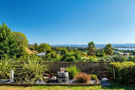 Photo of property in 18 Clairmont Heights, Stoke, Nelson, 7011