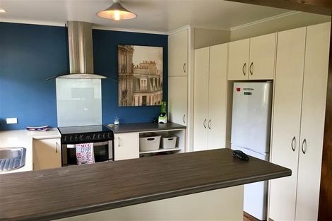 Photo of property in 34 Sylvan Avenue, Waikanae, 5036