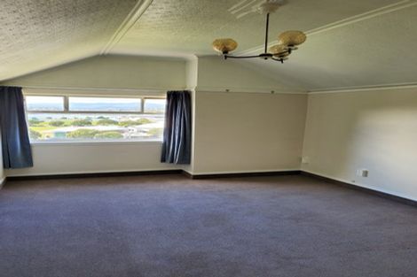 Photo of property in 21 Crawford Road, Kilbirnie, Wellington, 6022