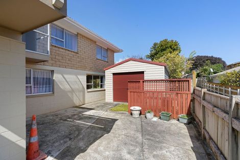Photo of property in 2 Dee Street, Levin, 5510
