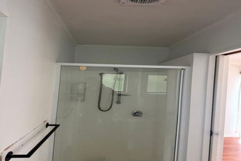 Photo of property in 44 Maui Pomare Street, Blockhouse Bay, Auckland, 0600