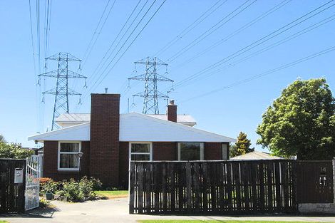 Photo of property in 16 Ilfracombe Place, Burnside, Christchurch, 8053