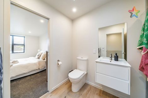 Photo of property in 6/489 Riverside Drive, Fairfield, Lower Hutt, 5011