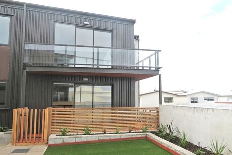 Photo of property in The Firemans Apartments, 205/321 Jackson Street, Petone, Lower Hutt, 5012