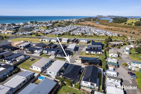 Photo of property in 16 Moet Crescent, Waihi Beach, 3611