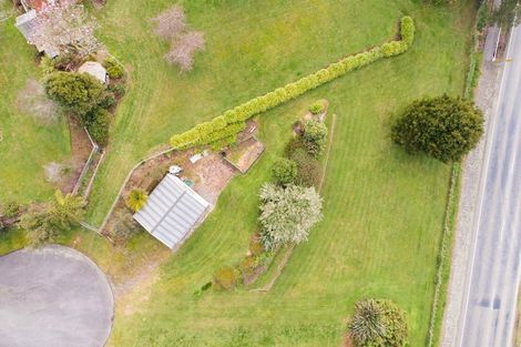 Photo of property in 15 Hau Whiti Place, Kimbolton, 4774