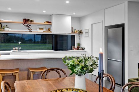 Photo of property in 2 Tasman Street, Opunake, 4616