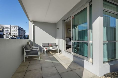 Photo of property in 4a Dawson Street, New Plymouth, 4310