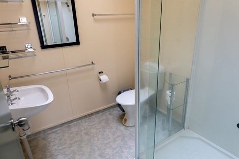 Photo of property in 15 Howe Street, North Dunedin, Dunedin, 9016