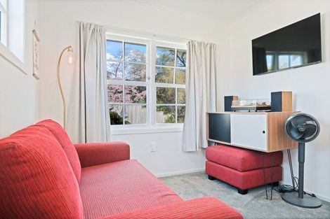 Photo of property in 10 Jarmey Place, Mangakakahi, Rotorua, 3015