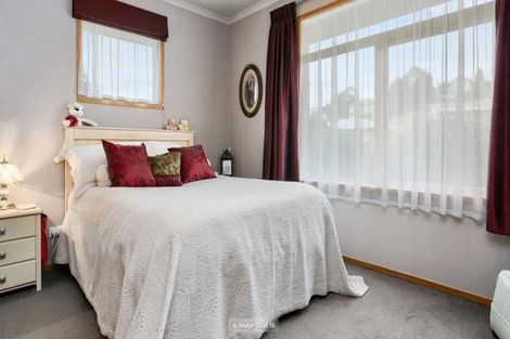 Photo of property in 16 Little Street, Tirau, 3410