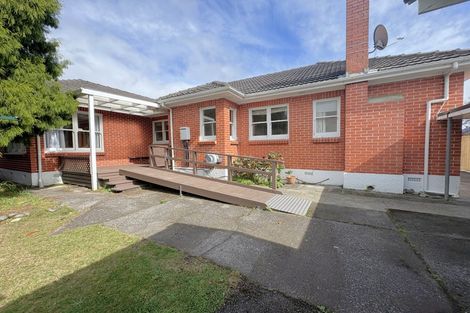 Photo of property in 70 Pine Avenue, Ebdentown, Upper Hutt, 5018