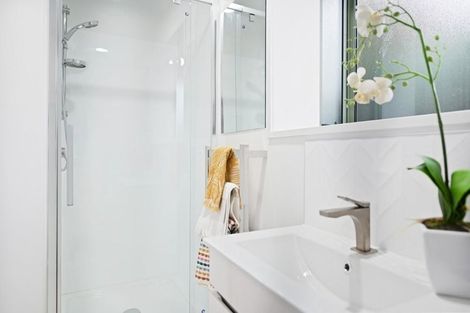 Photo of property in 263 Eastern Terrace, Sydenham, Christchurch, 8023