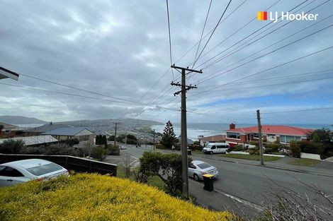 Photo of property in 16 Aberdeen Road, Saint Clair, Dunedin, 9012