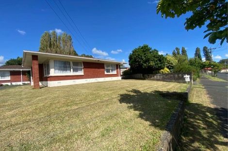 Photo of property in 49a Berkley Avenue, Hillcrest, Hamilton, 3216