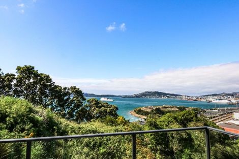 Photo of property in 6 Satchell Way, Kaiwharawhara, Wellington, 6035