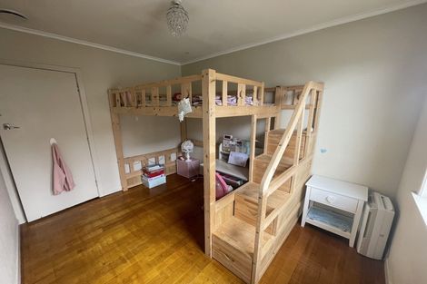 Photo of property in 1/29 Raines Avenue, Forrest Hill, Auckland, 0620