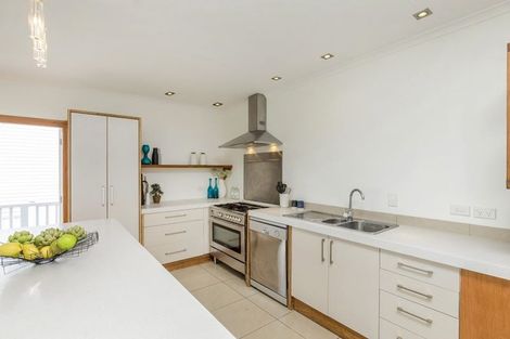 Photo of property in 1/3 Fentham Road, Hauraki, Auckland, 0622