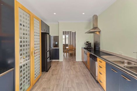 Photo of property in 15 Mason Terrace, Gonville, Whanganui, 4501