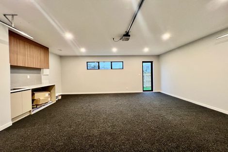 Photo of property in 16 Kiokio Place, Swanson, 0614